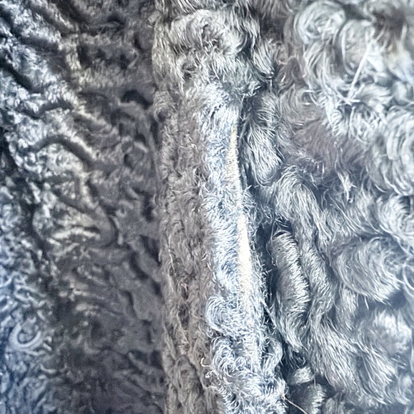 💎🥈 VINTAGE 60’s BALUT’s Furs Persian black lamb fur and beige mink collar - Picture 7 of 15